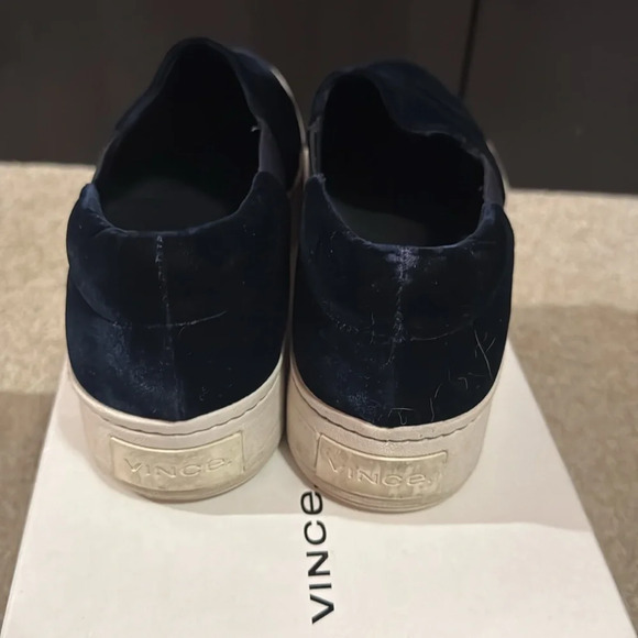Dark Velvet Vince double sole slip on sneakers in great condition size 8. - Picture 2 of 5